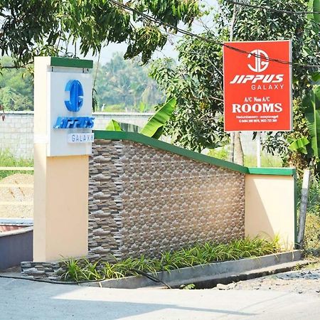Jippus Galaxy Budget Air Port Hotel Kochi 外观 照片